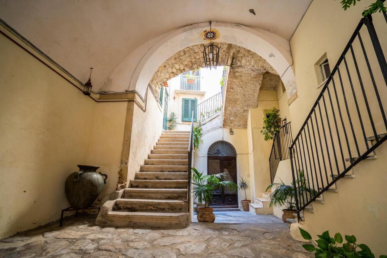 La Casina Nel Centro Lägenhet Tropea Exteriör bild