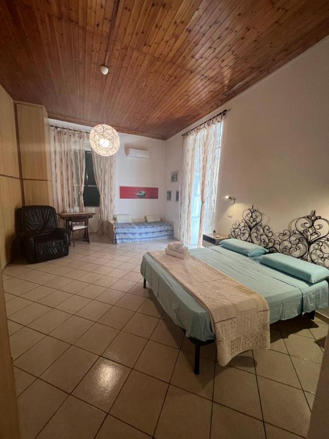La Casina Nel Centro Lägenhet Tropea Exteriör bild